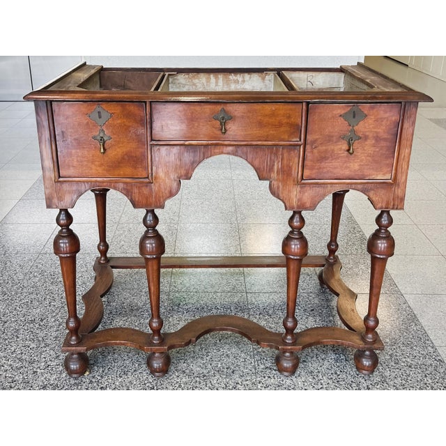 Late 17th Century William & Mary Chest of Drawers For Sale - Image 9 of 12