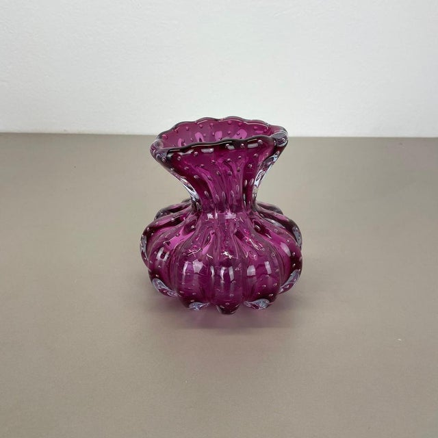 Cordonato Doro Vase in Pink Murano Glass attributed to Barovier and Toso, Italy, 1970s For Sale - Image 3 of 18