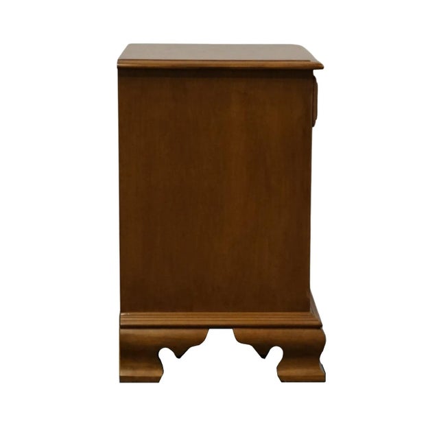 Late 20th Century Ethan Allen Heirloom Nutmeg Maple Colonial Early American 22" Open Cabinet Nightstand For Sale - Image 12 of 13