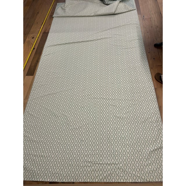 Stout's Great Impressions Collection "Crystal Seamist' 54" wide woven épinglé jacquard poly / viscose / cotton blend...