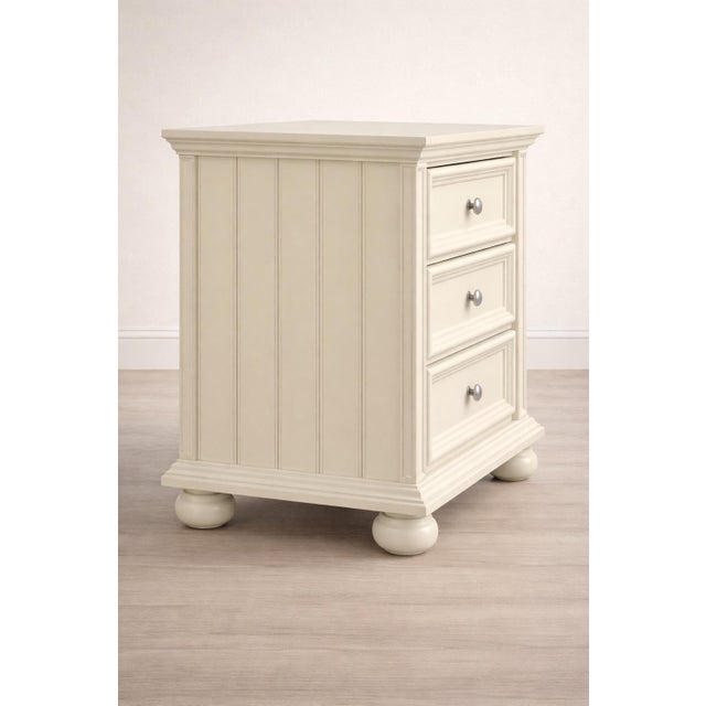 Traditional Vintage Painted Three-Drawer Nightstand With Turned Feet For Sale - Image 3 of 6