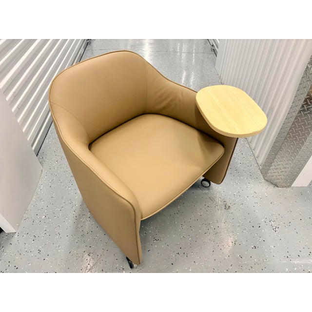 Bernhardt Jackson Leather Mobile Lounge Chair For Sale In Tampa - Image 6 of 8