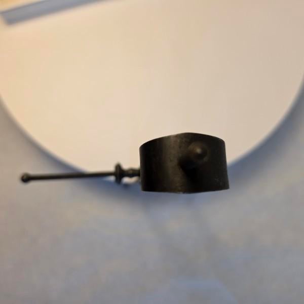 19th C. Hand-Forged Iron 14" Machinist Inside Calipers For Sale - Image 4 of 18