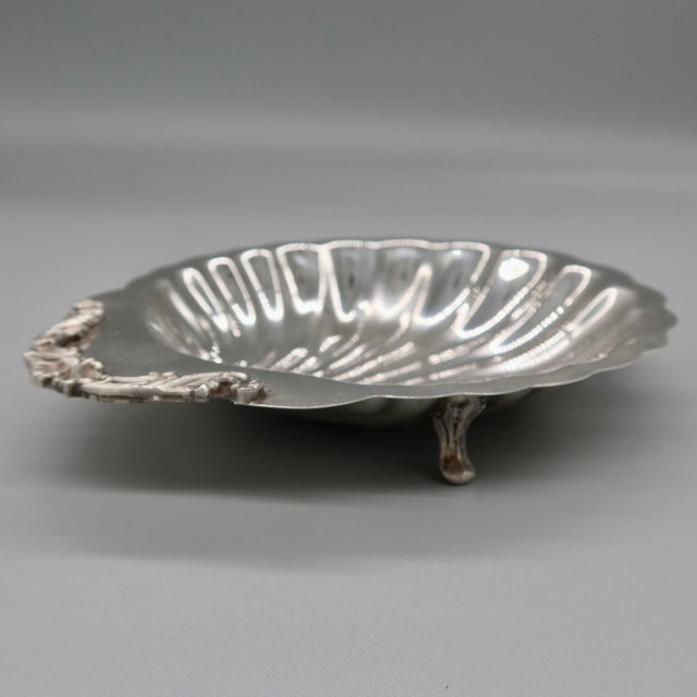Vintage Silverplate Footed Shell Dish — Scalloped Clam Shell Serving Dish For Sale - Image 4 of 9