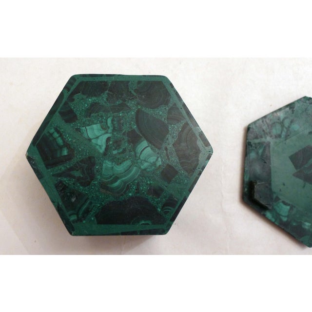 Hexagonal Malachite Box and Lid with Cloisonné Decoration For Sale - Image 4 of 10