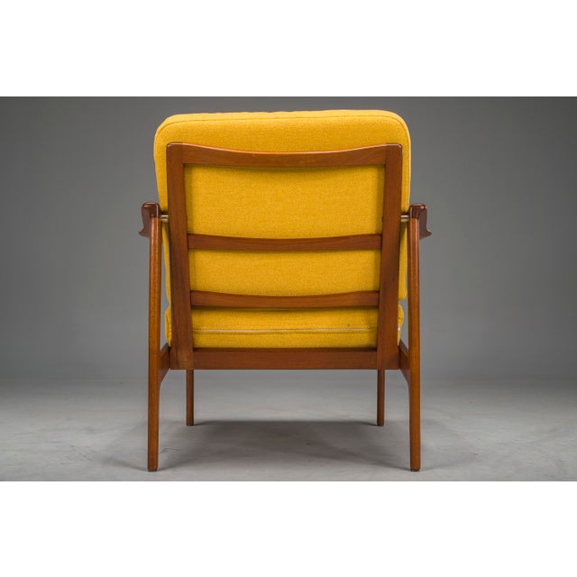 Wood Mid-Century Danish Lounge Chair in Teak attributed to Ib Kofod-Larsen, 1960s For Sale - Image 7 of 18