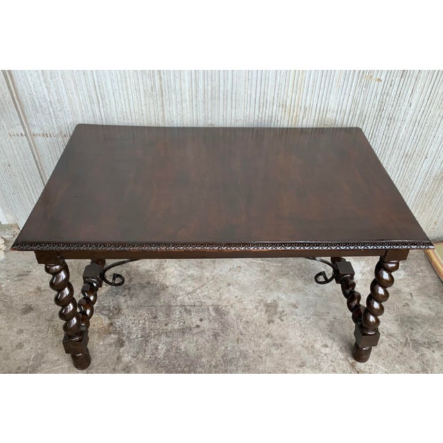 19th Spanish Baroque Walnut Solomonic Leg Fratino Dining Table With Iron Stretcher For Sale In Miami - Image 6 of 12