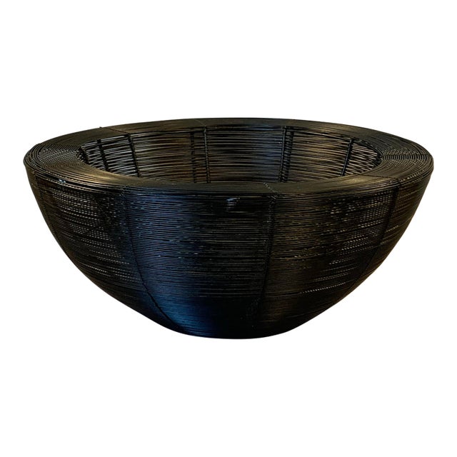 Vintage Modern Black Metal 15.5” Wire Fruit Bowl Basket For Sale