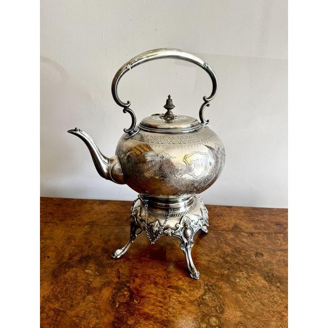 Fantastic quality antique Edwardian silver plated spirit kettle on a stand, having a quality antique silver plated spirit...
