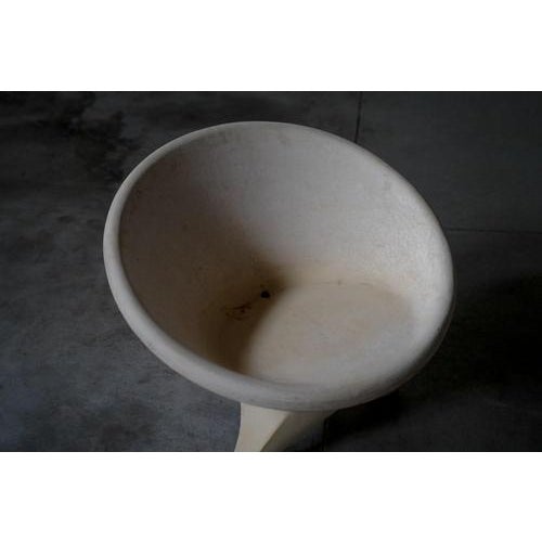 Concrete Sphere Garden Chairs, Italy, 1960s, Set of 2 For Sale - Image 5 of 7