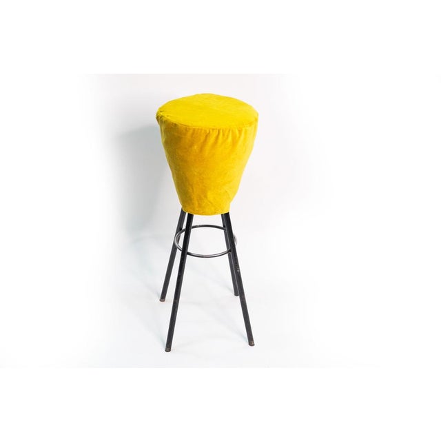 Vintage Chrome Stools with Mustard Yellow Velvet Upholstery, 1960s, Set of 3 For Sale - Image 4 of 6