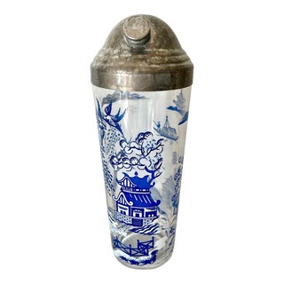 Vintage Chinoiserie Blue Willow Style Cocktail Martini Shaker For Sale