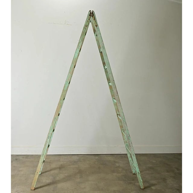 English 19th Century Painted Folding Ladder For Sale In Baton Rouge - Image 6 of 12