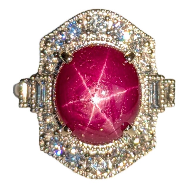 8cts Star Ruby Ring With Natural Diamond Accents: Solid 14k Gold, Oval 12x10mm For Sale