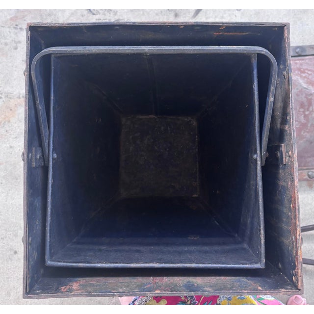Antique Decorated & Riveted Tole Coal Hod for Fireplace. Includes Inner Bucket and Tongs. For Sale In Los Angeles - Image 6 of 7