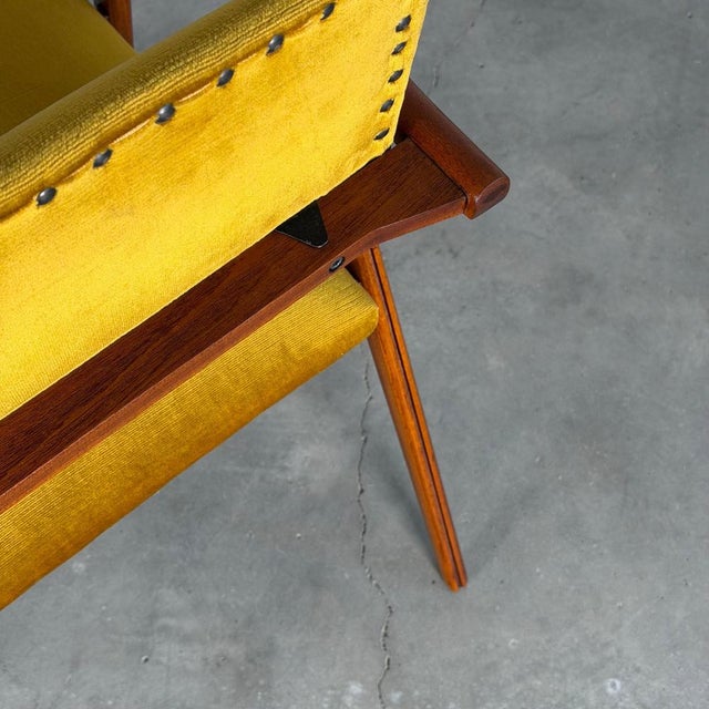 Velvet Armchairs by Franco Albini for Poggi, 1960s, Set of 2 For Sale - Image 15 of 18