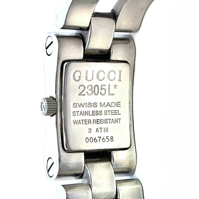 Silver Late 20th Century Gucci Estate Swiss Made Stainless Steel Ladies Wristwatch For Sale - Image 8 of 12