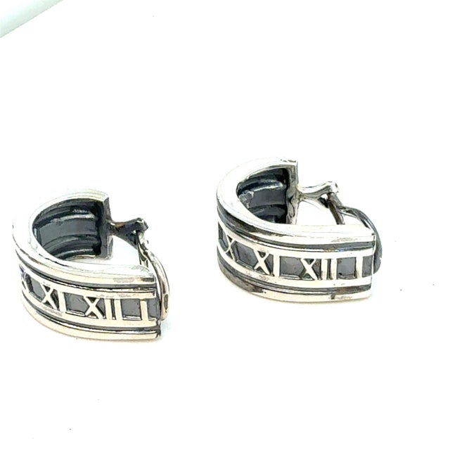 Metal 1990s Pair of Tiffany & Co Estate Clip on Earrings Sterling Silver For Sale - Image 7 of 7