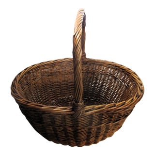Vintage Rustic Wicker Gathering Basket With Handle For Sale