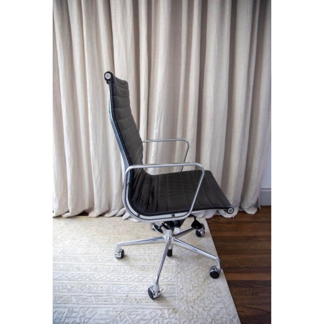 The Eames Aluminum Group Collection (1958) began as a special project for Eero Saarinen and Alexander Girard, who needed...