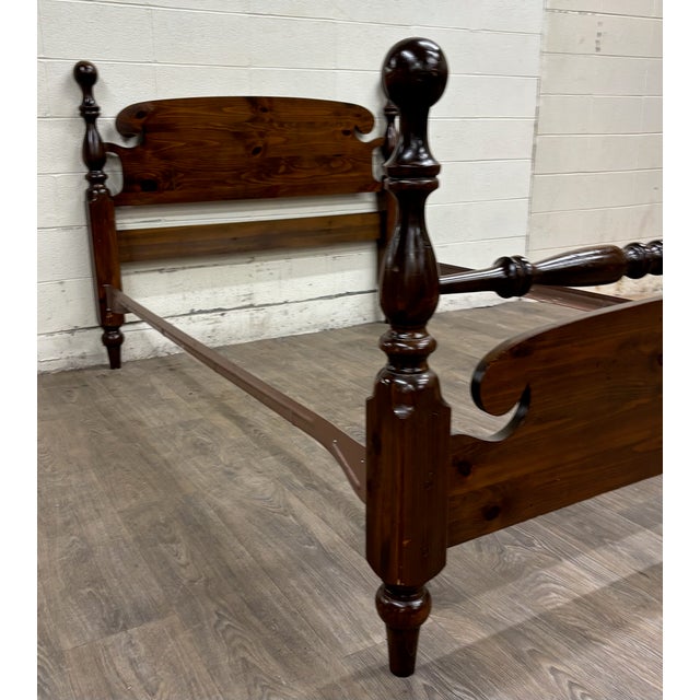 American Vintage Full Size Solid Pine Cannonball Poster Bed For Sale - Image 3 of 9