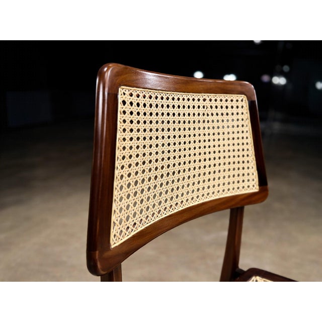 Beige Pair of “Cadeira Com Assento Curvo” Chairs in Rosewood and Cane by Joaquim Tenreiro, Brazil, 1960s For Sale - Image 8 of 12
