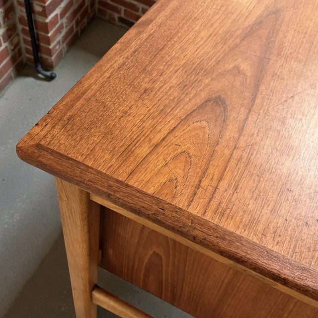 Danish Extendable Writing Desk in Teak and Oak, 1950s For Sale - Image 11 of 14