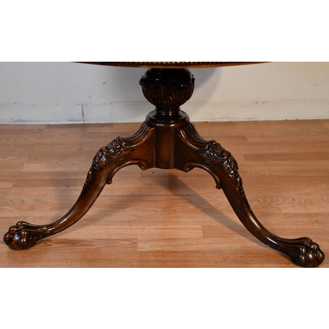 Chippendale 1900s Vanleigh Co. Ny English Chippendale Mahogany & Leather Top Round Center Table / Hall Table For Sale - Image 3 of 17