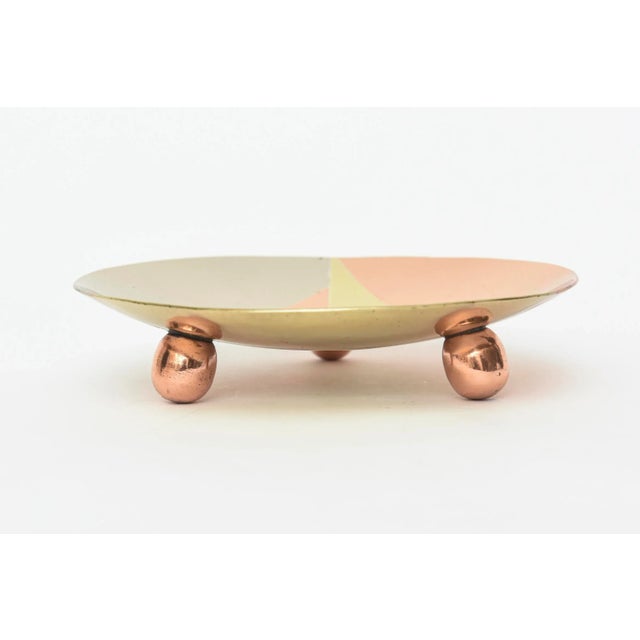 Mid-Century Modern Vintage Mexican Three Metal Copper, Brass and Silver-Plate Bowl on 3 Ball Feet 50's For Sale - Image 3 of 10