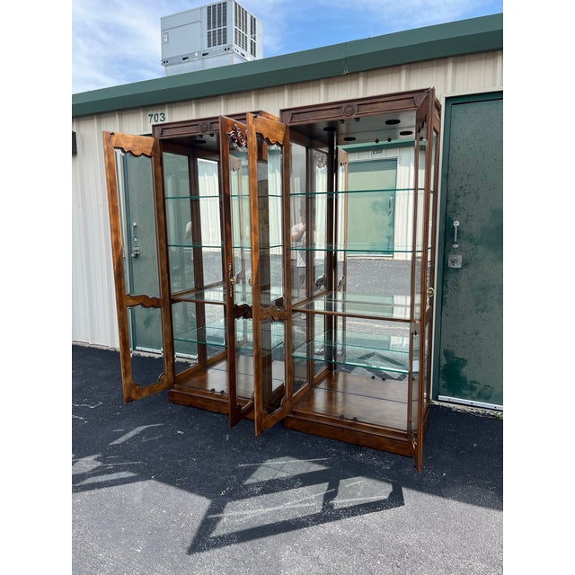 Drexel Heritage 1970s Drexel Heritage Old Continent Collection French Country Illuminated Display Cabinets- A Pair For Sale - Image 4 of 12