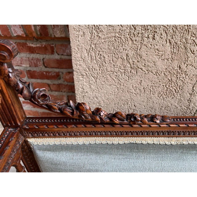 Brown Antique English Chaise Lounge Bench Victorian Hall Seat Carved Walnut C1880 For Sale - Image 8 of 18