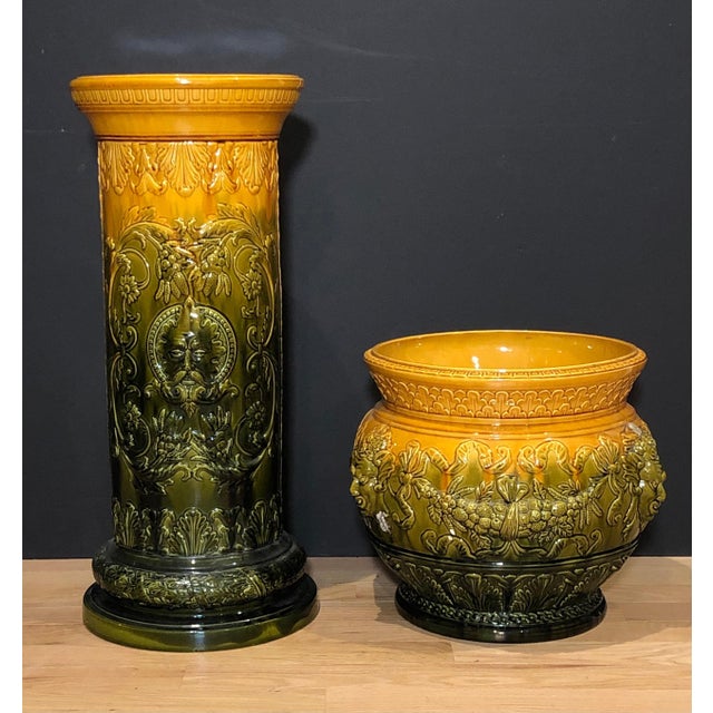 Late 19th Century Late 19th Century Impressive English Majolica Jardinière on Pedestal For Sale - Image 5 of 12
