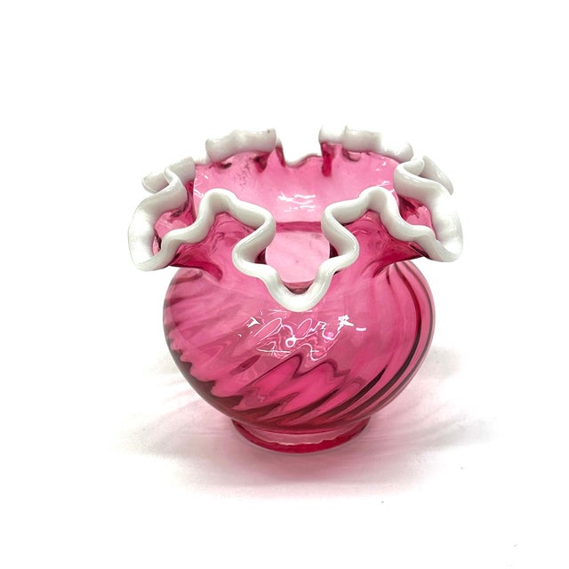 Mid 20th Century Vintage Mixed Pinks Ruffle-on-Ruffle Glass Vase Curation - Group of 5 For Sale - Image 5 of 12