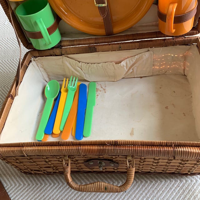 1970s Vintage Picnic Basket Chairish