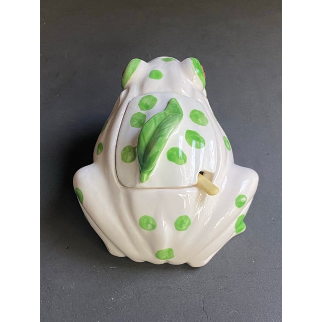 1970s White and Green Frog Marmalade Condiment Server For Sale - Image 4 of 6