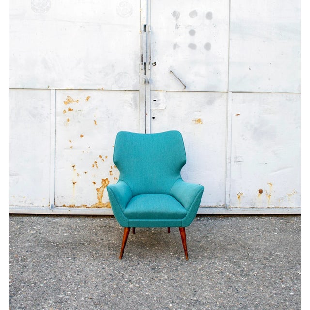 Mid-Century Modern Set of Armchairs with Wooden Structure and Padded Seats, 1950s For Sale - Image 3 of 11