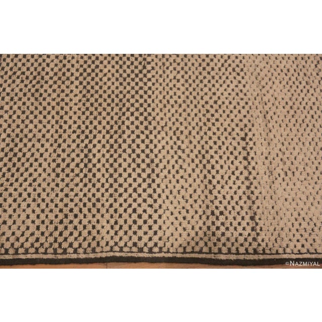 Nazmiyal Collection Cream Color Modern Tribal Checkerboard Design Rug For Sale - Image 4 of 6