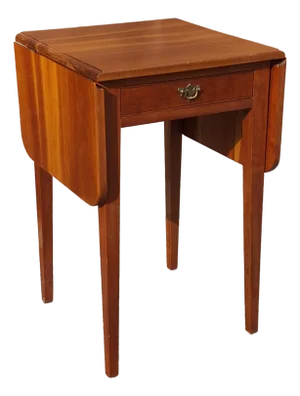 Mid 20th Century American Federal Style Solid Cherry Single Drawer Drop-Leaf Side Table