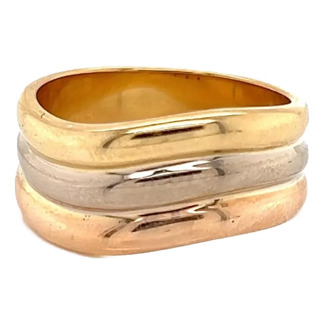 27845 - Cartier 18k Tri-Color Gold Triple Stack Wave Band Ring - Size 6 For Sale