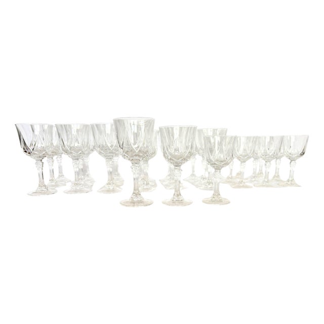 Vintage French Crystal Glass Set from Cristal D'Arques, 1976, Set of 30 For Sale