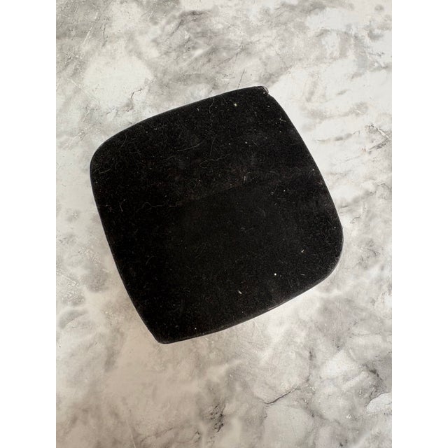 Vintage Textured Rococo Style Goddess Trinket Box For Sale In Sacramento - Image 6 of 7