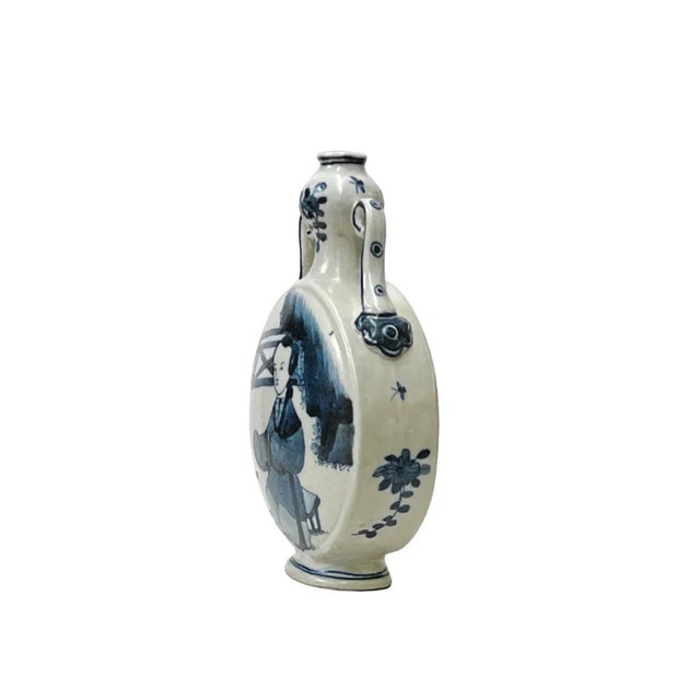Chinese Blue White Porcelain Lady People Graphic Round Shape Flat Vase For Sale - Image 4 of 6