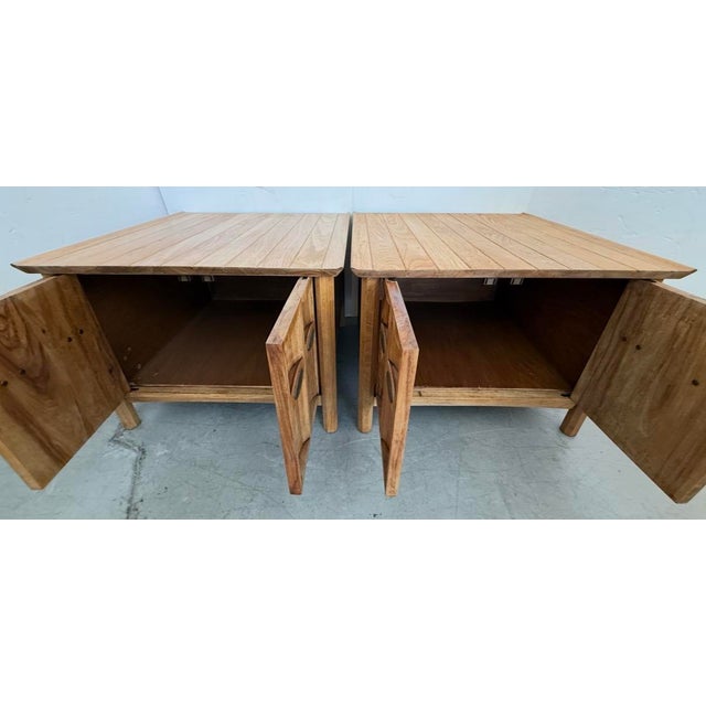 Wood Pair of Midcentury Modern Sculpted Walnut Side Tables/Nightstands by Heritage For Sale - Image 7 of 12