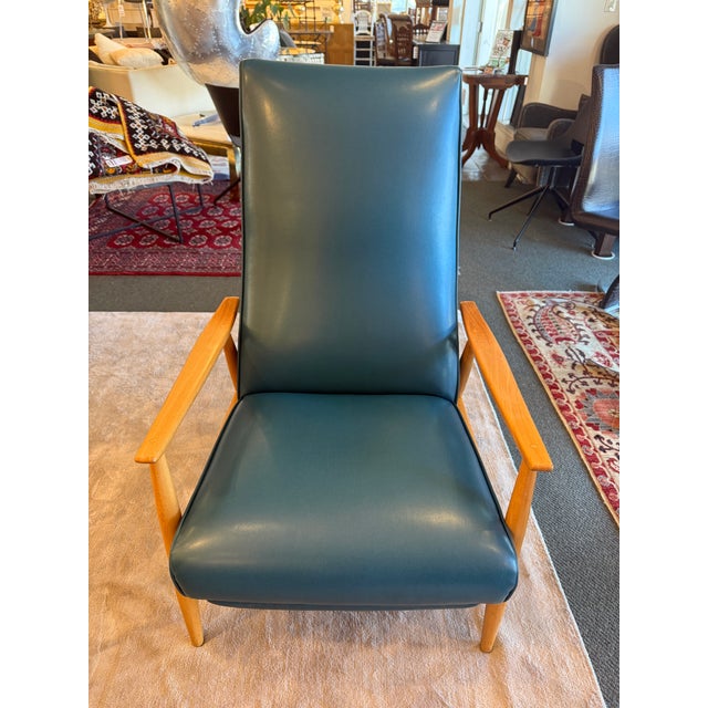 Mid-Century Modern Milo Baughman for James Inc. Recliner, Teal For Sale - Image 3 of 12