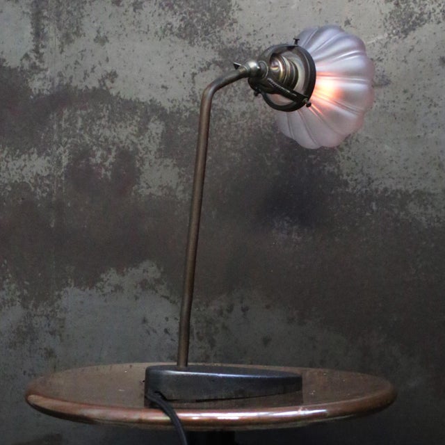 1930s Art Deco French Cast Iron & Frosted Glass Desk Light, 1930s For Sale - Image 5 of 9