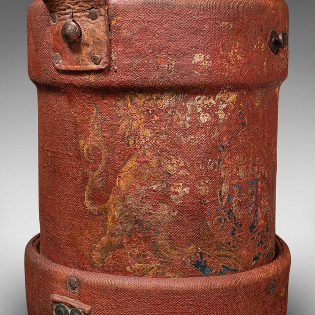 1910s Edwardian Antique English Leather Decorative Bucket For Sale - Image 10 of 11