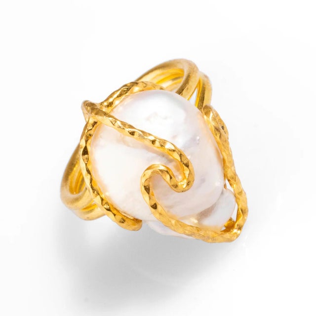 Metal Baroque Pearl Gold Design Isis Chunky Ring, Size 4 For Sale - Image 7 of 10