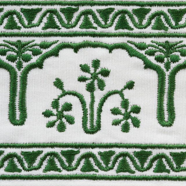 Schumacher Schumacher Nikola Tape Trim in Emerald For Sale - Image 4 of 4