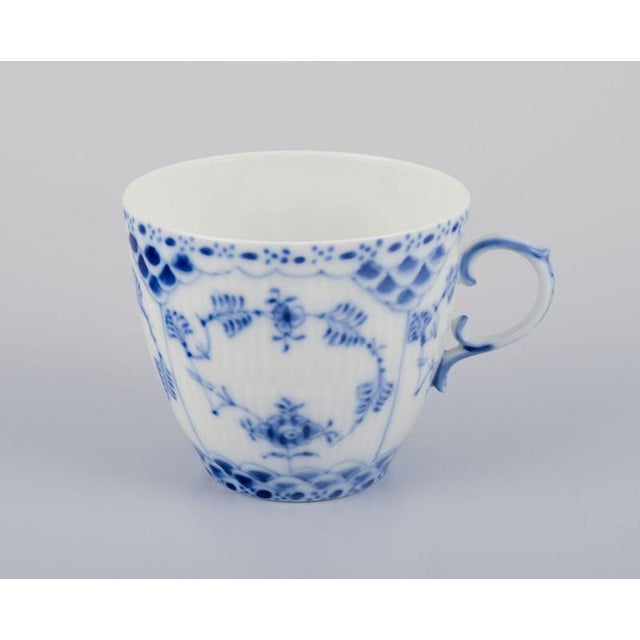 Blue Fluted Full Lace Coffee Cups with Saucers from Royal Copenhagen, 1960s, Set of 16 For Sale - Image 3 of 9