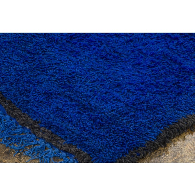 Rug & Kilim Vintage Moroccan Wool Rug in Indigo Blue by Rug & Kilim, 1950-1959 For Sale - Image 4 of 9